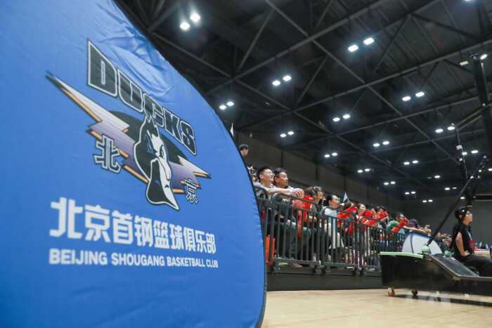 首钢杯京津冀青少年精英篮球邀请赛盛大开启 千名小球员在首钢园追逐梦想
