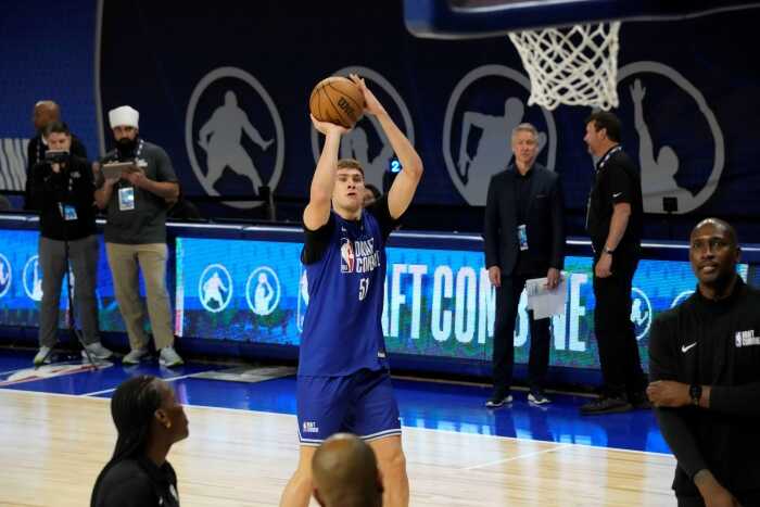 ESPN报道弗拉格对加入独行侠的期待与兴奋