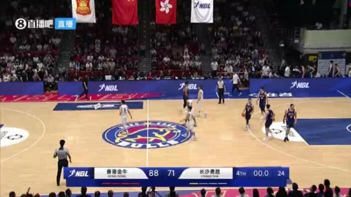 NBL揭幕战大卫-詹姆斯21+8 香港金牛真是把长沙勇胜当作练兵了