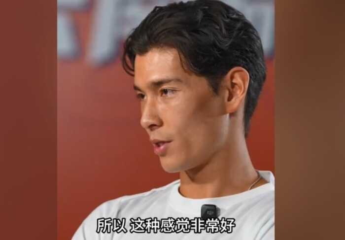 侯永永：原来唱国歌对于一个年轻球员来说是如此简单 毕竟云南玉昆每天都在拼命赶超