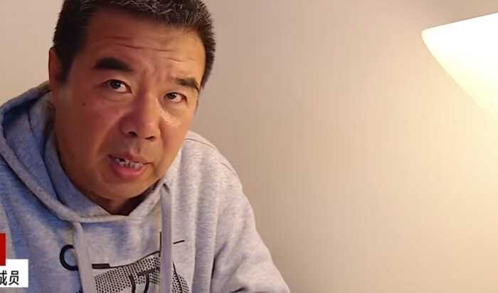 曾经的国少球员立誌将儿子送入国足 孩子在西班牙青训八年并已售出五套房产