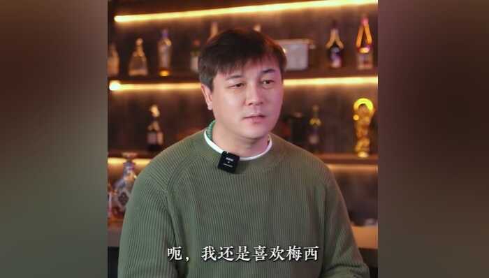 大张玉宁选梅西真是眼光独到 但C罗的心态更值得学习