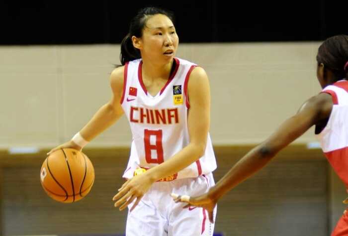 苗立杰表示女篮亚洲杯再次在中国举行她很高兴能以新的身份参与这项盛事