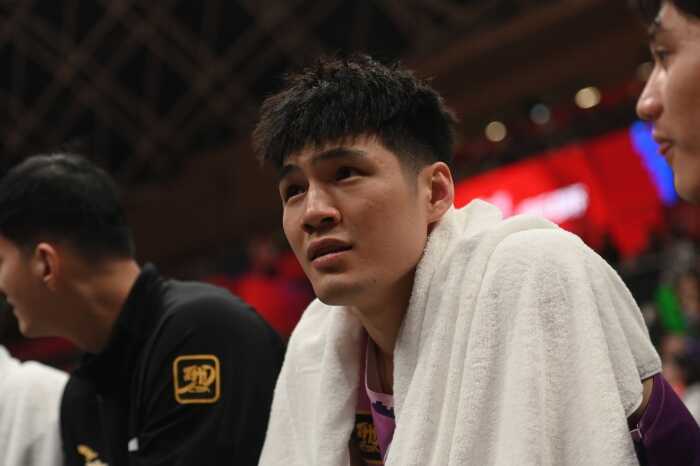 广东队再次寻求引进陈国豪